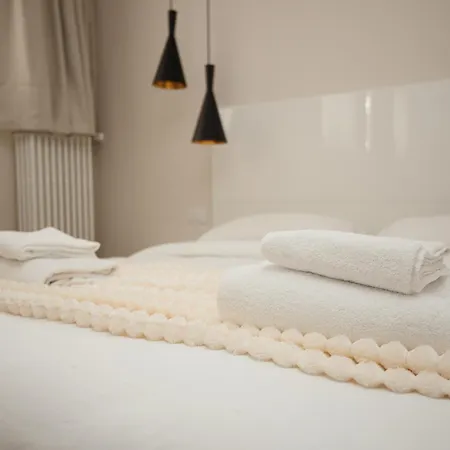 Διαμέρισμα Hostmate - - Imperia's Warm - Romolo Iulm