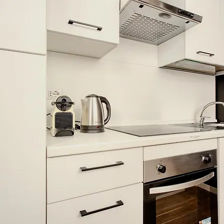Hostmate - - Imperia's Warm - Romolo Iulm Διαμέρισμα Μιλάνο
