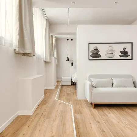 Hostmate - - Imperia's Warm - Romolo Iulm Μιλάνο